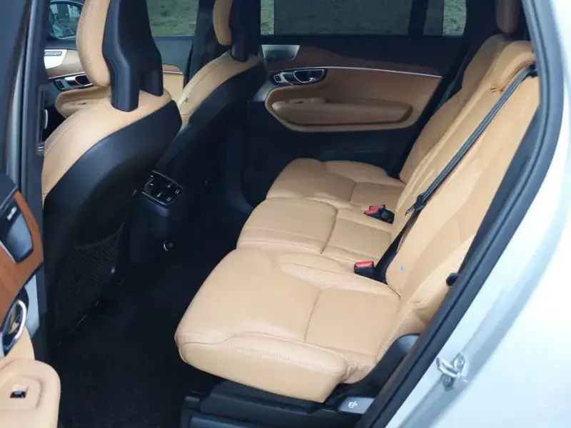 2020 Volvo XC90 с пробегом 200 173 км