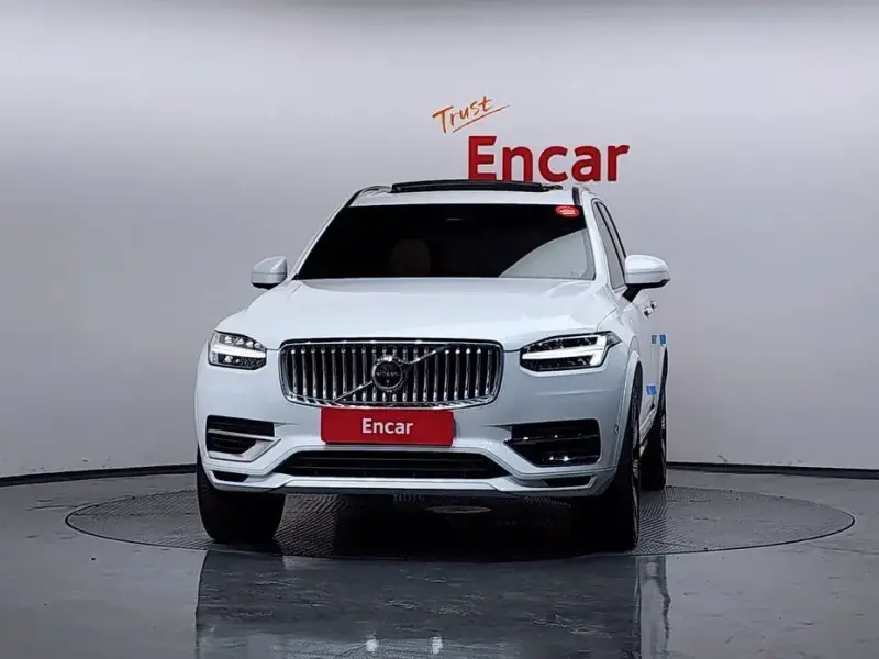 2023 Volvo XC90 с пробегом 51 360 км