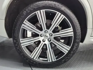 2023 Volvo XC90 с пробегом 51 360 км