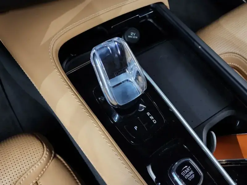 2023 Volvo XC90 с пробегом 51 360 км