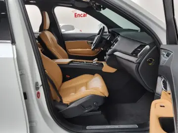 2023 Volvo XC90 с пробегом 51 360 км