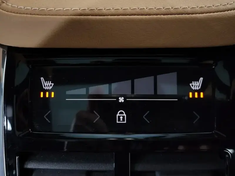 2023 Volvo XC90 с пробегом 51 360 км