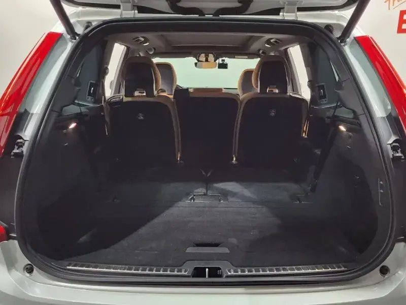 2023 Volvo XC90 с пробегом 51 360 км