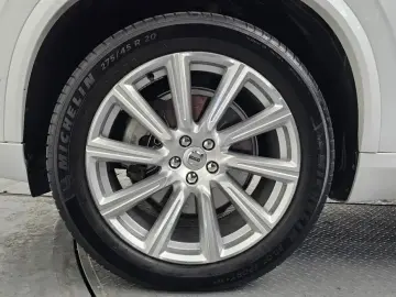 2016 Volvo XC90 с пробегом 106 696 км