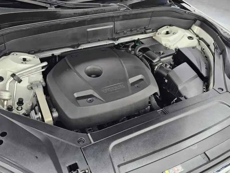 2016 Volvo XC90 с пробегом 106 696 км