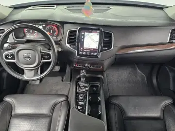 2016 Volvo XC90 с пробегом 106 696 км