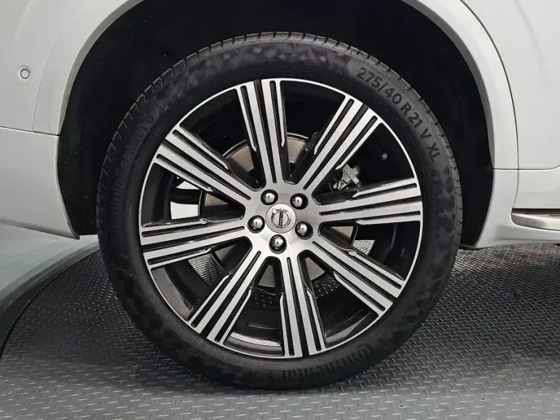 2024 Volvo XC90 с пробегом 9 225 км