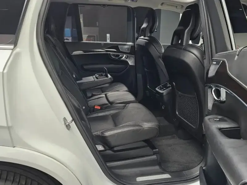 2016 Volvo XC90 с пробегом 106 696 км