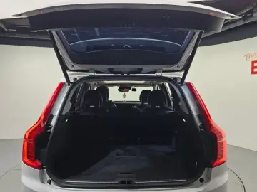 2016 Volvo XC90 с пробегом 106 696 км