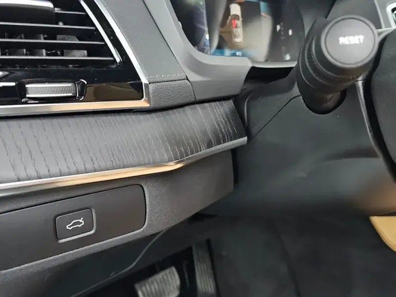 2024 Volvo XC90 с пробегом 9 225 км
