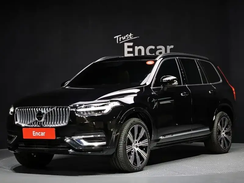 2022 Volvo XC90 с пробегом 29 976 км
