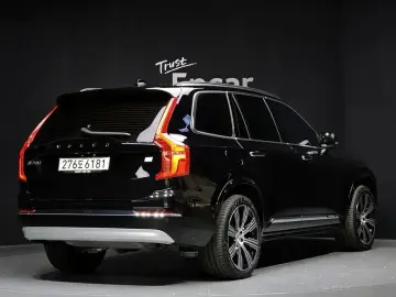 2022 Volvo XC90 с пробегом 29 976 км