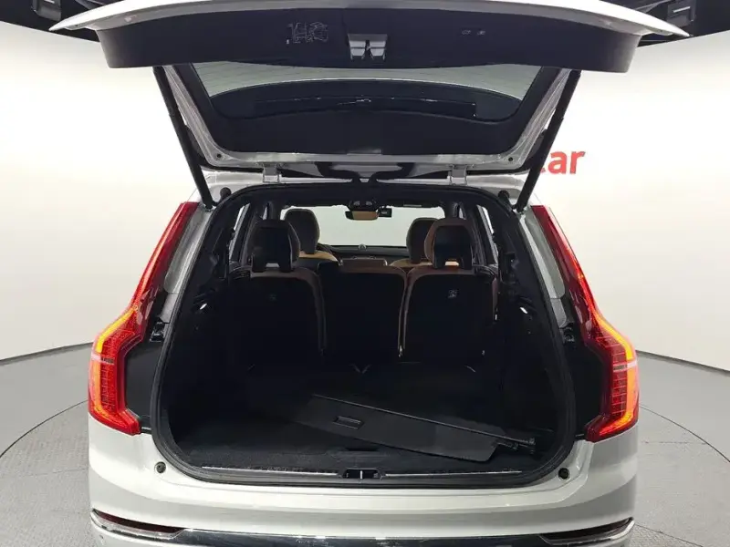 2024 Volvo XC90 с пробегом 9 225 км