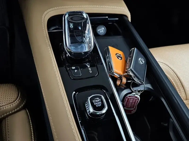 2022 Volvo XC90 с пробегом 29 976 км