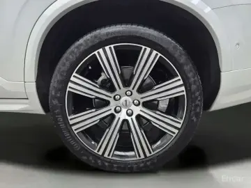2022 Volvo XC90 с пробегом 47 516 км
