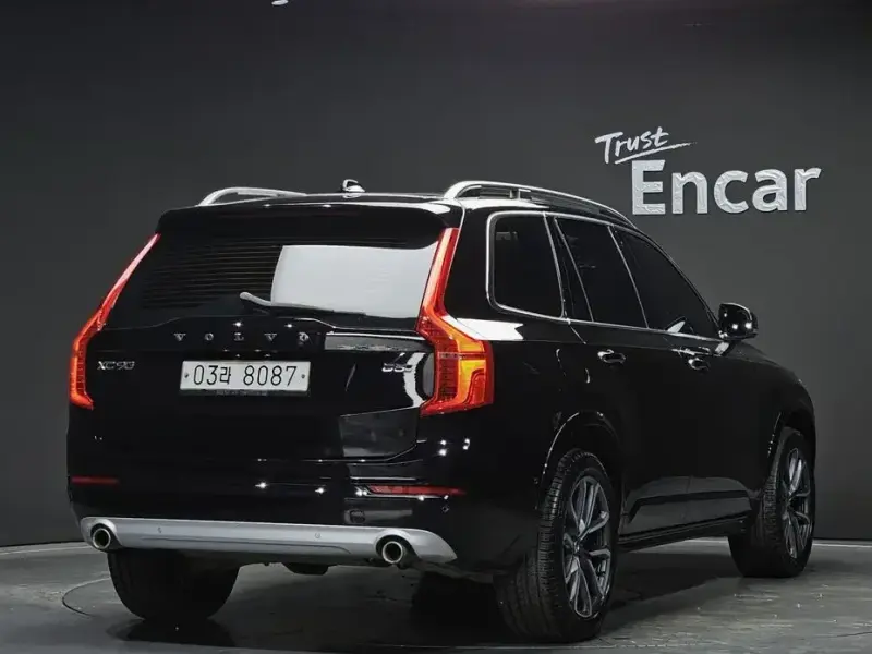 2017 Volvo XC90 с пробегом 115 028 км