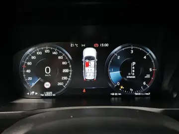 2017 Volvo XC90 с пробегом 115 028 км