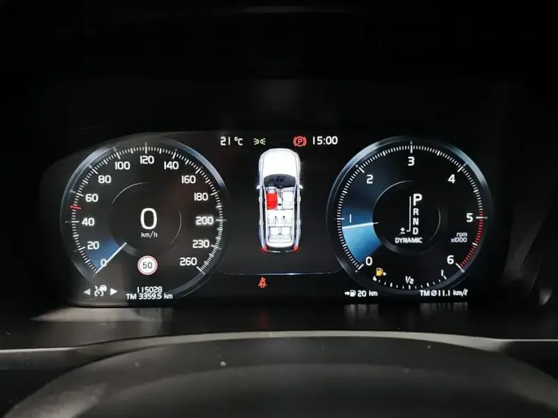 2017 Volvo XC90 с пробегом 115 028 км