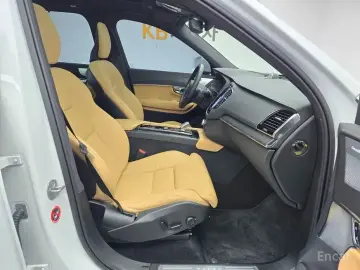 2025 Volvo XC90 с пробегом 12 710 км
