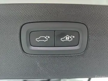 2025 Volvo XC90 с пробегом 12 710 км