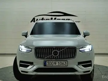 2021 Volvo XC90 с пробегом 46 876 км