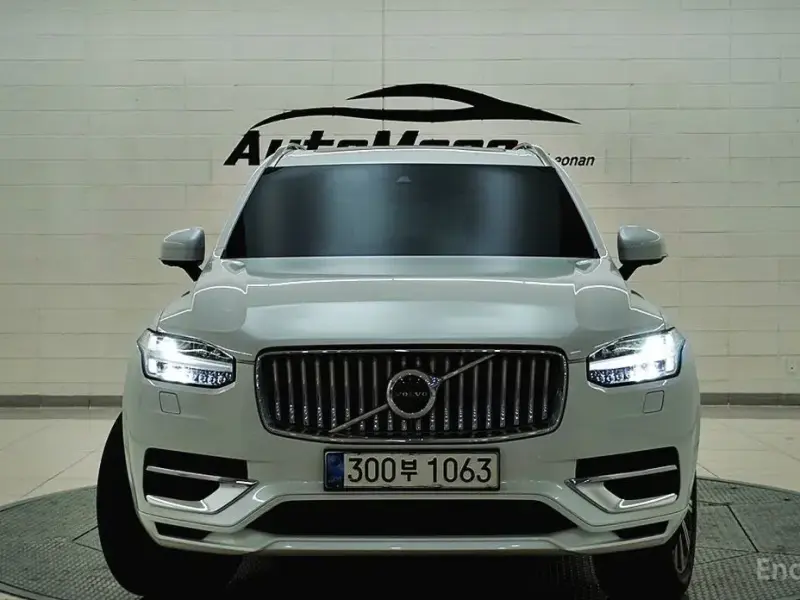 2021 Volvo XC90 с пробегом 46 876 км