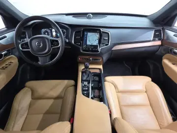 2016 Volvo XC90 с пробегом 73 548 км