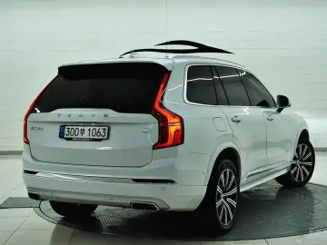 2021 Volvo XC90 с пробегом 46 876 км