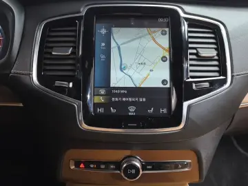 2016 Volvo XC90 с пробегом 73 548 км