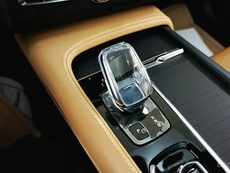 2021 Volvo XC90 с пробегом 46 876 км