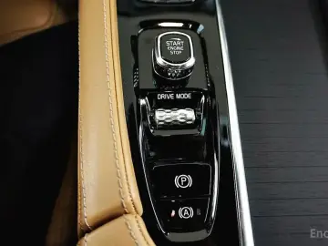 2021 Volvo XC90 с пробегом 46 876 км