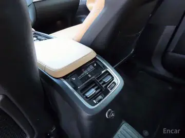 2018 Volvo XC90 с пробегом 186 162 км