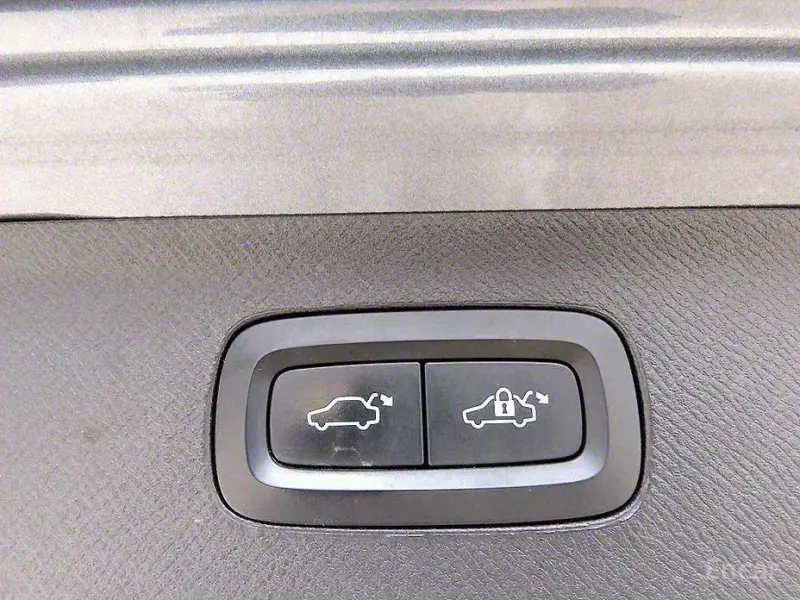 2018 Volvo XC90 с пробегом 186 162 км