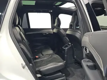 2020 Volvo XC90 с пробегом 39 721 км