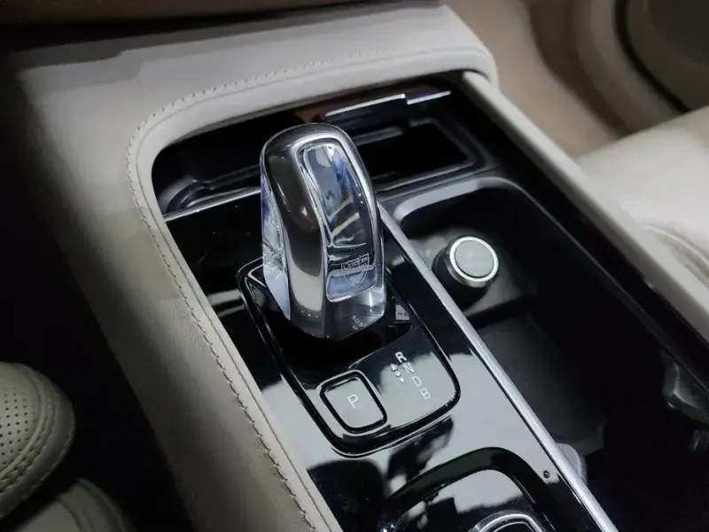 2019 Volvo XC90 с пробегом 72 705 км