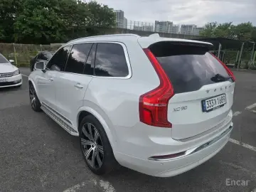 2023 Volvo XC90 с пробегом 22 000 км