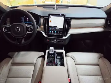 2026 Volvo XC90 с пробегом 2 575 км