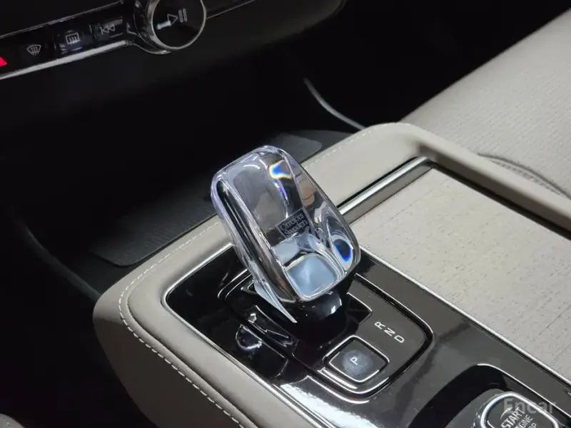 2026 Volvo XC90 с пробегом 2 575 км