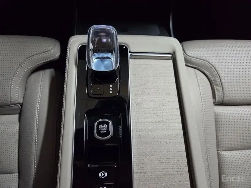 2026 Volvo XC90 с пробегом 2 575 км