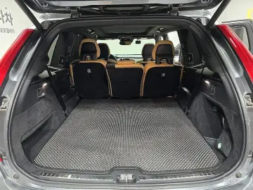 2019 Volvo XC90 с пробегом 100 178 км