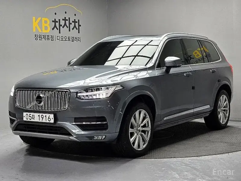 2019 Volvo XC90 с пробегом 100 178 км