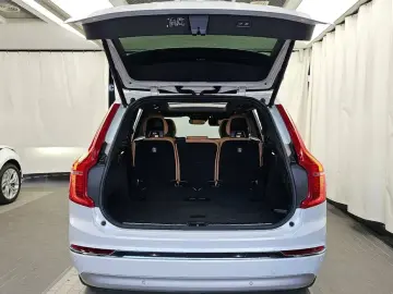 2022 Volvo XC90 с пробегом 30 027 км