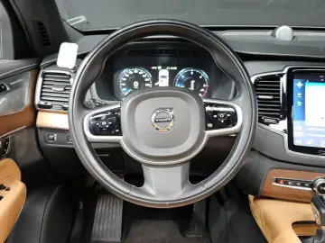 2019 Volvo XC90 с пробегом 193 461 км