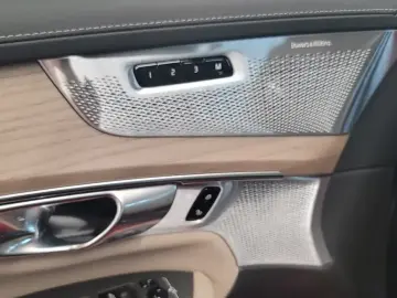 2026 Volvo XC90 с пробегом 12 км