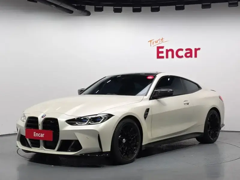 2022 BMW M4 с пробегом 4 127 км