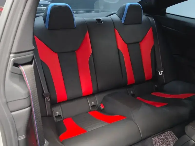 2022 BMW M4 с пробегом 4 127 км