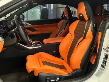 2023 BMW M4 с пробегом 12 865 км