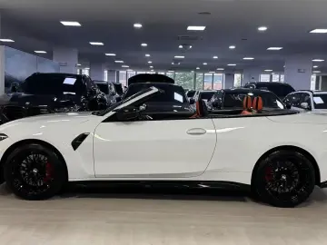 2023 BMW M4 с пробегом 12 865 км