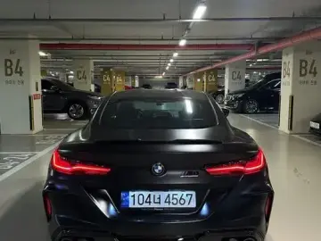 2020 BMW M8 с пробегом 14 000 км