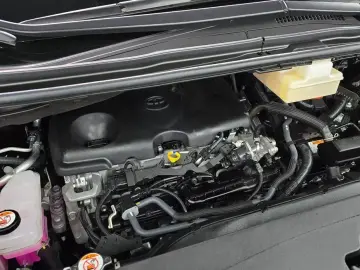 2024 Toyota Alphard с пробегом 21 006 км